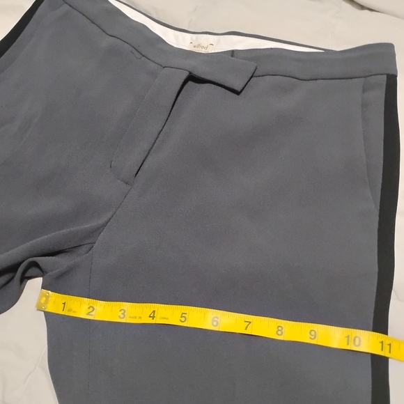 Aritzia Wilfred | EUC Effortless Tuxedo Trousers Tailored Straight-Leg Cut | 4 - Picture 10 of 16